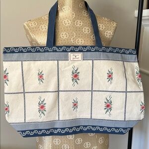 Sézane Blue Flowers Tote